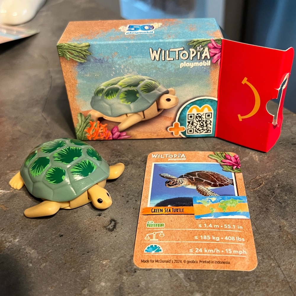 McDonalds wild topia sea turtle Plamobil happy meal toy